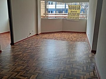 SE ALQUILA DEPARTAMENTO DE 3 DORMITORIOS EN SURQUILLO