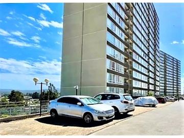 Venta de departamento 3 dormitorios, en condominio en Quilpué.