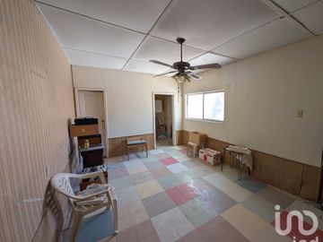 CASA EN VENTA A UNOS PASOS DE AV. LOPEZ MATEOS CERCA DE LA UACJ CD. JUAREZ