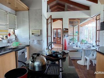 Casa en Venta en 4D 4B, estar, servicios más taller con baño 264 mts en 5.017 de terreno