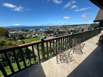 Linda vista a lago y volcanes, gran departamento en venta, Puerto Varas