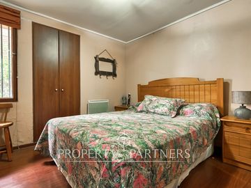 Venta de hermosa y amplia casa en La Reina alta!