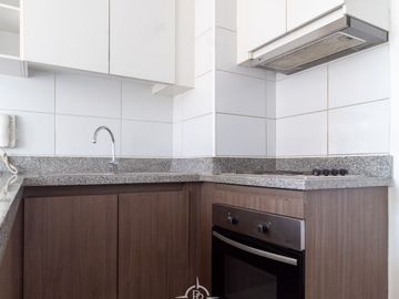 Depatamento 2D/2B en Av. Colombia