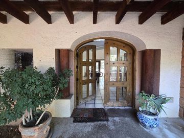 Venta de Casa habitación tipo campestre (Quinta)