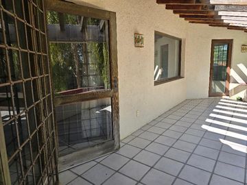Venta de Casa habitación tipo campestre (Quinta)