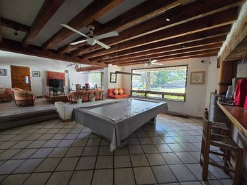 Venta de Casa habitación tipo campestre (Quinta)