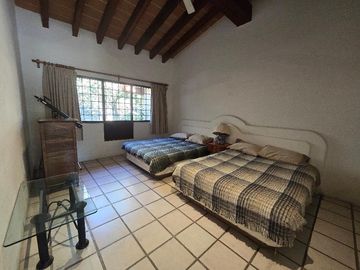 Venta de Casa habitación tipo campestre (Quinta)