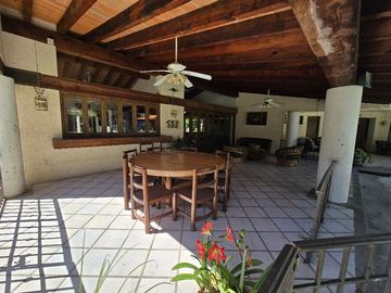Venta de Casa habitación tipo campestre (Quinta)