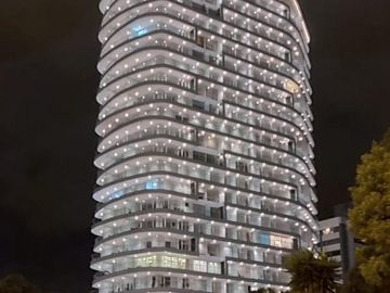 ¡Oferta! Departamento de 2 dormitorios en edificio exclusivo por $139,500.