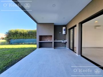 Casa a estrenar en una planta con pileta en Hudson Park, Guillermo Hudson