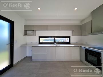 Casa a estrenar en una planta con pileta en Hudson Park, Guillermo Hudson
