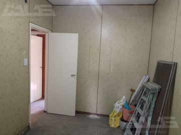 Chalet multifamiliar con amplio jardin y cocheras