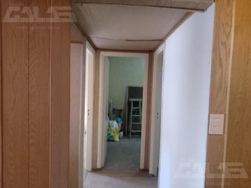 Chalet multifamiliar con amplio jardin y cocheras