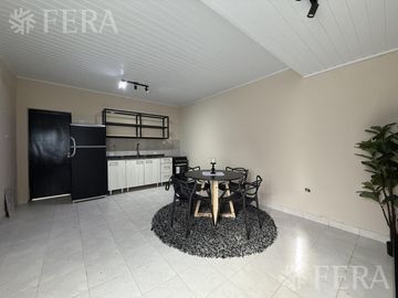Venta en block de 3 departamentos 3 ambientes en Bernal Oeste