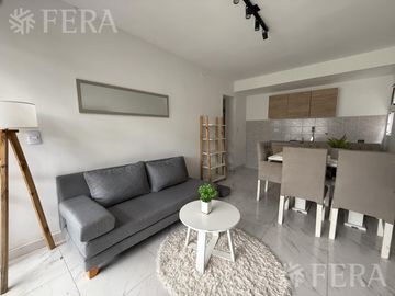Venta en block de 3 departamentos 3 ambientes en Bernal Oeste