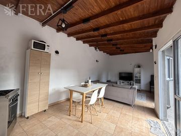 Venta en block de 3 departamentos 3 ambientes en Bernal Oeste