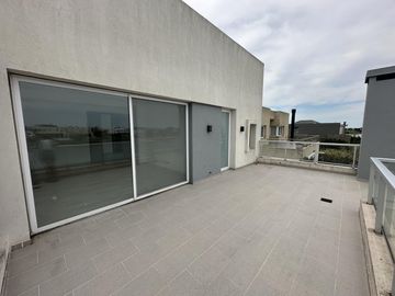 Casa En Venta, Puertos Del Lago