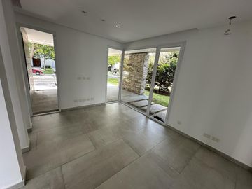 Casa En Venta, Puertos Del Lago