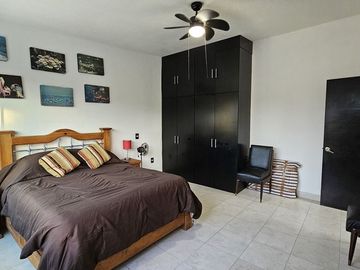 Casa en Venta en Fraccionamiento Vergeles de Oaxtepec, Morelos.