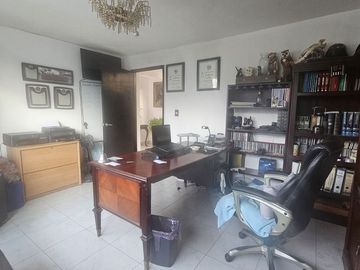 Casa en Venta en Fraccionamiento Vergeles de Oaxtepec, Morelos.