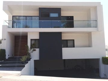 Casa en Venta en La Primavera - Diana Natura Residencial L23