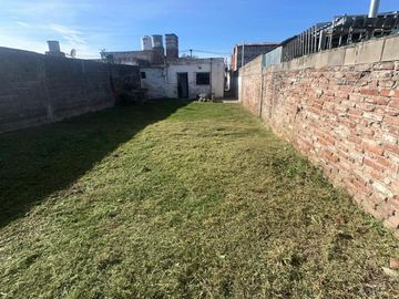 Casa en Venta Alto Alberdi IDEAL DESARROLLO Planta Baja 6 Pisos 380 mts2