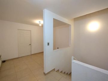 CASA EN FRACCIONAMIENTO EN VENTA EN VILLA PALMAS, QUERÉTARO