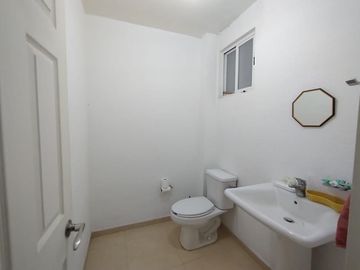 CASA EN FRACCIONAMIENTO EN VENTA EN VILLA PALMAS, QUERÉTARO