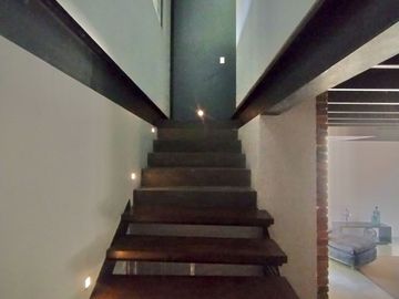 DEPARTAMENTO EN VENTA  EN CALZADA DE LOS REYES