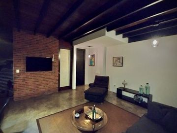 DEPARTAMENTO EN VENTA  EN CALZADA DE LOS REYES