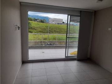 Se Vende o Alquila Apartamento Botanika Avenida Centenario