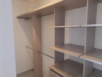 Se Vende o Alquila Apartamento Botanika Avenida Centenario