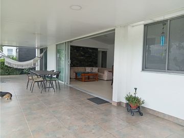 SE VENDE CASA CAMPESTRE VIA AL CAIMO