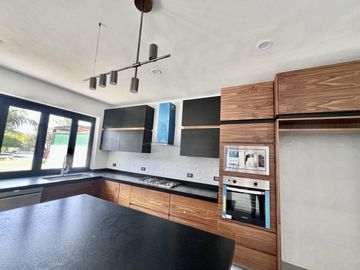 CASA TEMIXCO RESIDENCIA NUEVA EN CLOSTER EN LOMAS DE COCOYOC