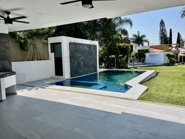 CASA TEMIXCO RESIDENCIA NUEVA EN CLOSTER EN LOMAS DE COCOYOC