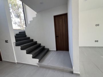 CASA TEMIXCO RESIDENCIA NUEVA EN CLOSTER EN LOMAS DE COCOYOC