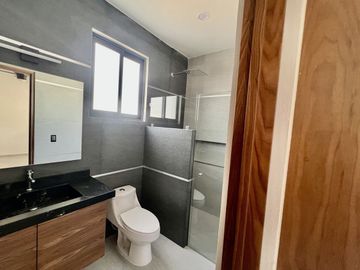 CASA TEMIXCO RESIDENCIA NUEVA EN CLOSTER EN LOMAS DE COCOYOC