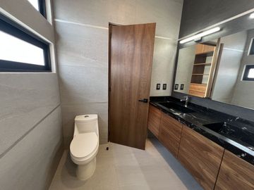 CASA TEMIXCO RESIDENCIA NUEVA EN CLOSTER EN LOMAS DE COCOYOC