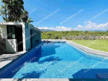 CASA EBRO MODERNA RESIDENCIA EN LOMAS COCOYOC