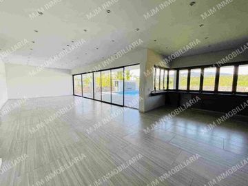 CASA EBRO MODERNA RESIDENCIA EN LOMAS COCOYOC