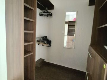 CASA EN VENTA EN VILLA TOSCANA III, TOLUCA