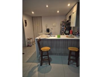Apartamento para la venta en la Loma de los Bernal