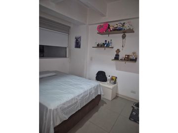 Apartamento para la venta en la Loma de los Bernal