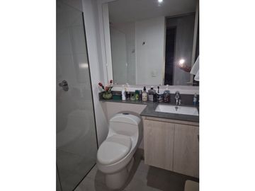 Apartamento para la venta en la Loma de los Bernal