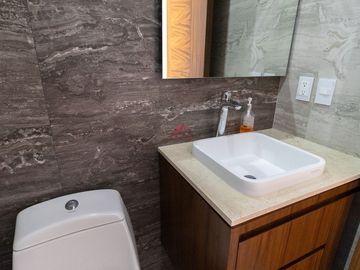 CASA EN VENTA EN COTO FONTEÉ, SOLARES ZAPOPAN JALISCO.
