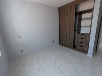 CASA EN VENTA CIUDAD MADERAS EL MARQUES
