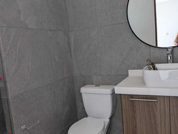 CASA EN VENTA CIUDAD MADERAS EL MARQUES