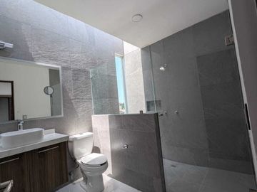 CASA EN VENTA CIUDAD MADERAS EL MARQUES