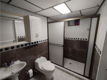 VENTA CASA DE DOS PISOS EN NUEVA FLORESTA CN W: 9101481