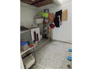 VENTA CASA DE DOS PISOS EN NUEVA FLORESTA CN W: 9101481